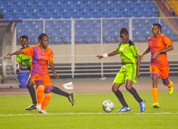 Foot feminin1